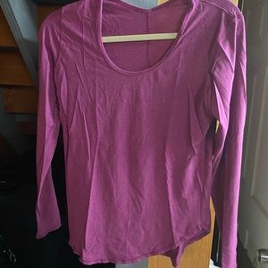 Lululemon top